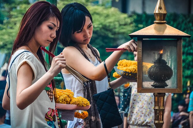 Bangkok Worship & Walking Tour Erawan, Trimurti & Lakshmi Shrines – 2 Hours - Lakshmi Shrine Exploration