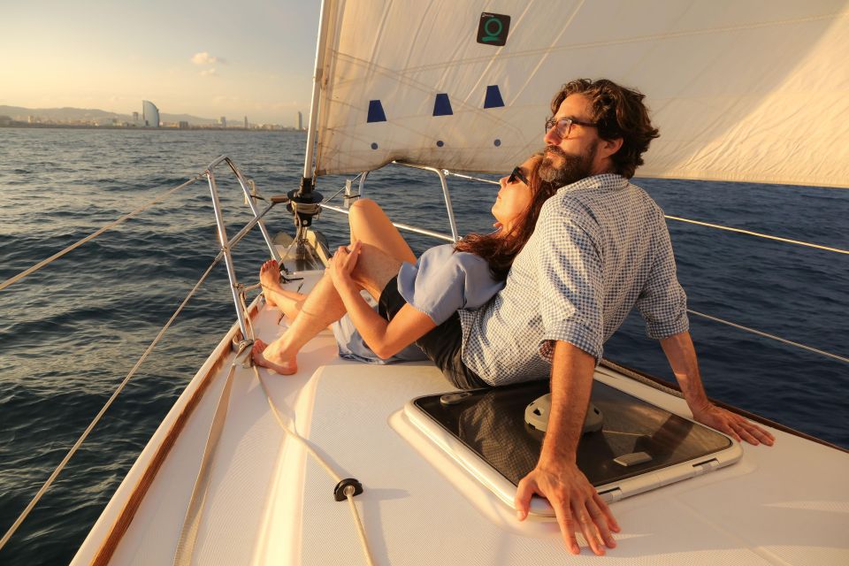 Barcelona: Sunset Live Sax and Sailing Experience - Experience Highlights