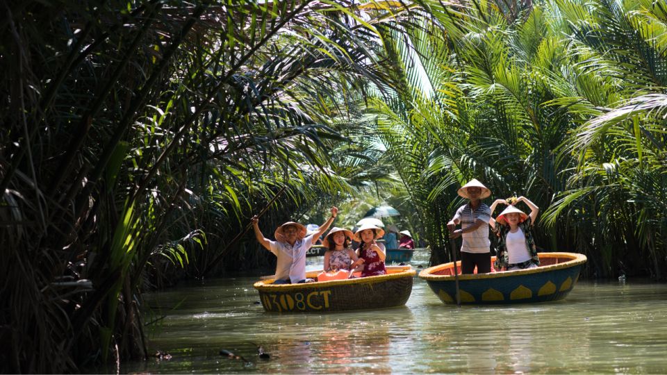 BUFFALO RIDING ADVENTURE AND BASKET BOAT TOUR - Highlights