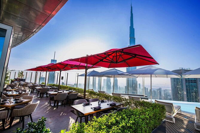 Business Lunch at CE LA VI Dubai Level 54 Address Sky View - Location and Logistics