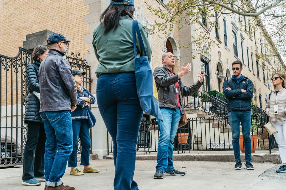 Central Harlem: Mecca of African-American Culture - Blend of Past and Present on 125th Street