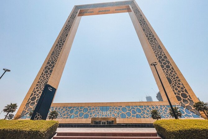 Dubai Frame - Meeting and Pickup Information