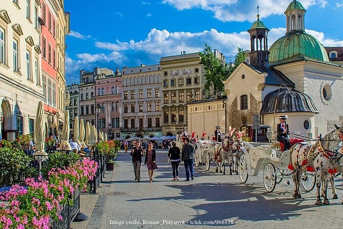 Explore Krakow in a Day: Private Full-Day Walking Tour - Local Cuisine Tasting Experience