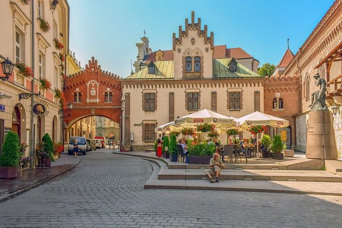 Explore the Instaworthy Spots of Krakow With a Local - Meeting Point and Journey Details