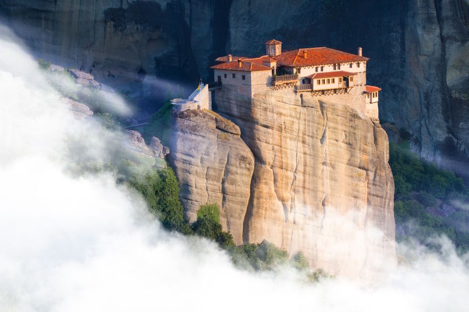 From Athens or Piraeus: Meteora Full-Day Private Trip - Highlights