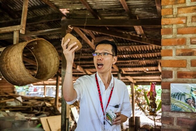 From Bangkok: Damnoen Saduak Floating Market Tour - Tour Identification and Selection