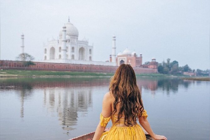 From Delhi: Private Taj Mahal Sunrise Tour With Fatehpur Sikri