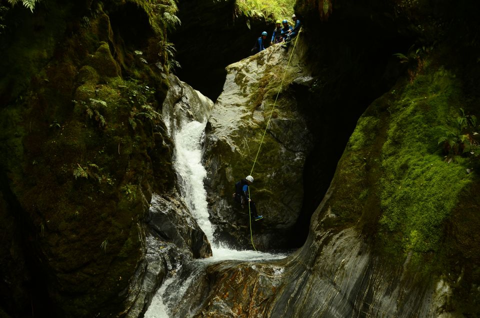 From Queenstown: Mount Aspiring Full-Day Canyoning Adventure - What to Bring