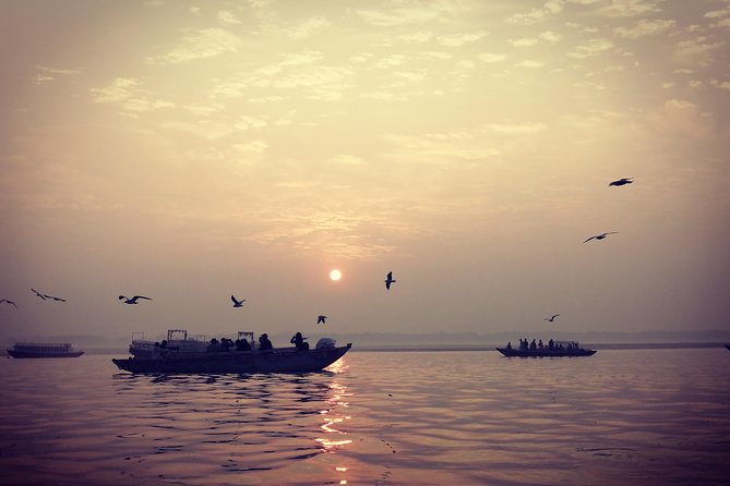 Ganga Sunrise Boat Tour - Meeting Details