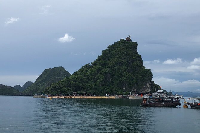 Halong Bay Cruise With Cave, Kayaking, Swimming - Buffet Lunch - Booking Information and Tips