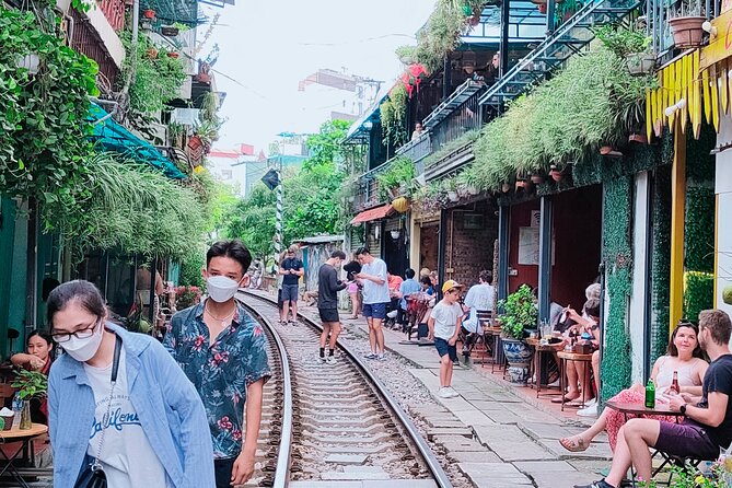 Hanoi City Tour and Drinking Beside Railway- Group Tour - Itinerary Details