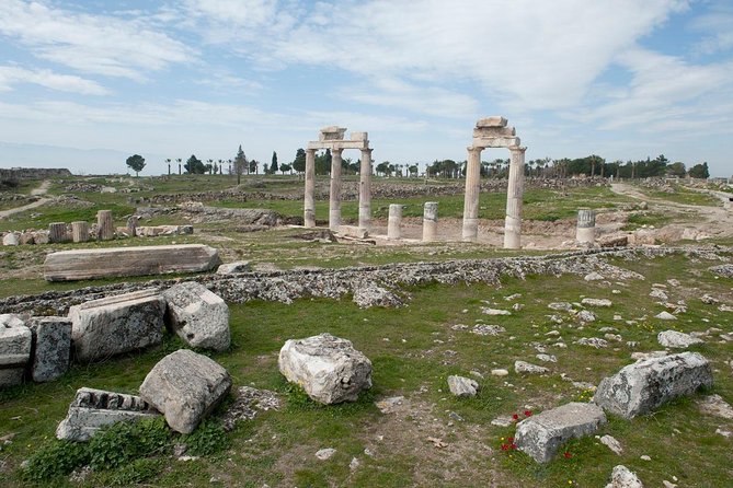 Hierapolis-Laodiekia Tour - Transportation Details