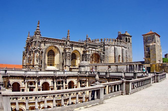 Historic Tour: Order of the Templars in Tomar and Almorol From Lisbon - Meeting and Pickup Details
