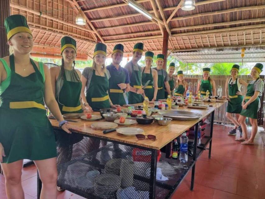 Hoi An : Local Market - Cooking Class and Basket Boat Tour - Experience and Support