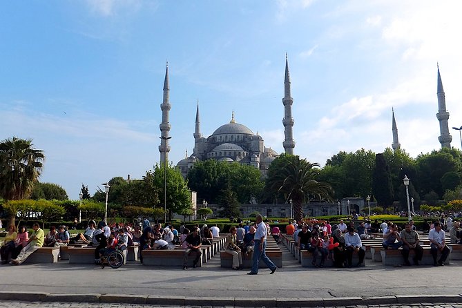 Istanbul Highlights Private Tour - Meeting Point and Guide Information