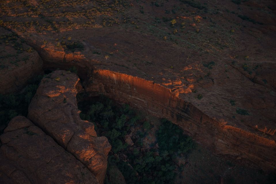 Kings Canyon: Helicopter Flyover - Language and Cancellation Policy