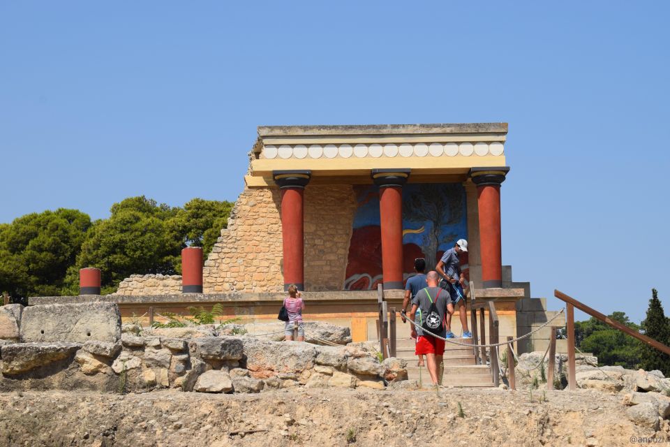 Knossos and Zeus Cave Private Day Tour Starting From Chania - Itinerary Highlights