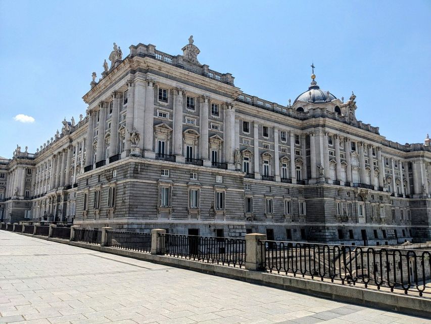 Madrid: Afternoon Royal Palace Tour With Skip-The-Line Entry - Tour Description