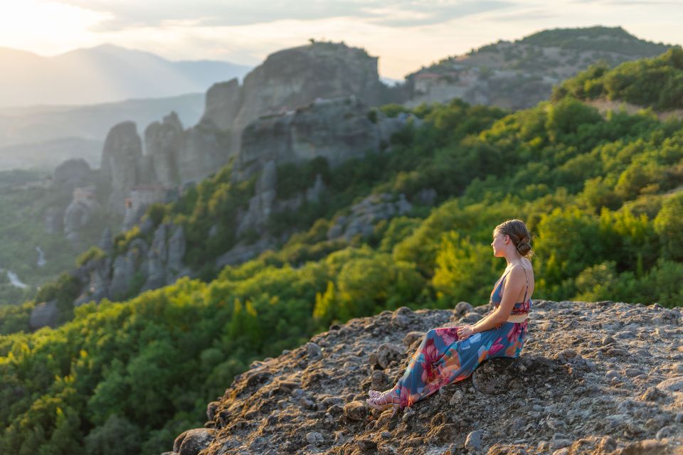 Meteora Half Day Tour With a Local Photographer - Instructor and Group Size