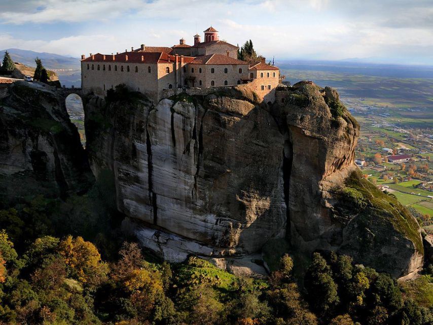 Meteora Mountains Private Half-Day Tour From Kalabaka - Highlights