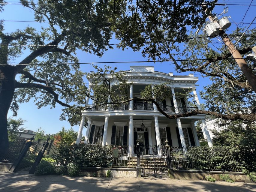 New Orleans : Garden District Architecture Walking Tour - Experience