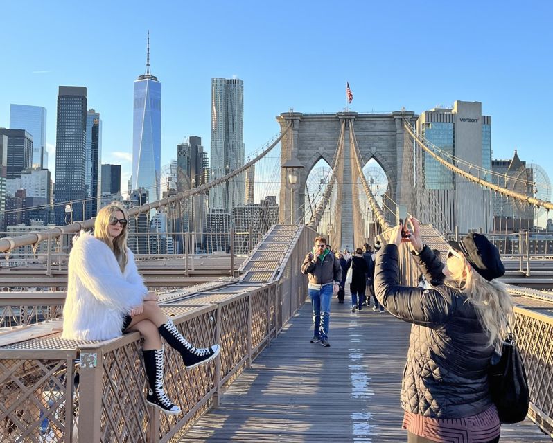 NYC: Brooklyn Bridge and Dumbo Guided Walking Tour - Experience Highlights