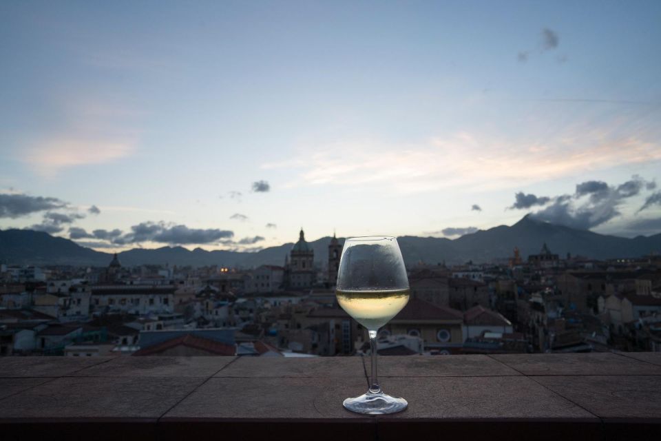 Palermo: Photographic Walk and Wine Tasting