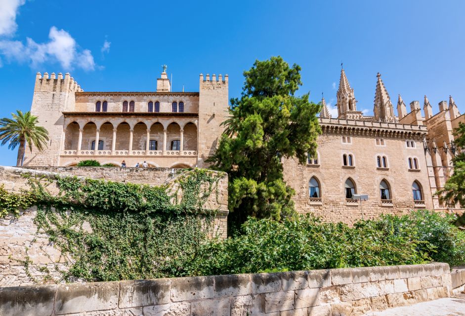 Palma De Mallorca: La Almudaina Palace Entry Ticket - Palace Exploration Highlights