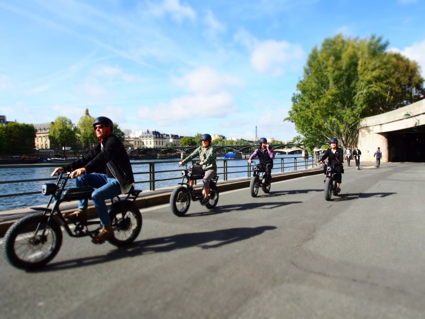 Paris: City Highlights Private Electric Bike Tour With Video - Itinerary