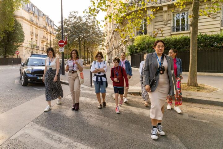 Paris: Eiffel Tower Guided Tour by Elevator - Tour Highlights