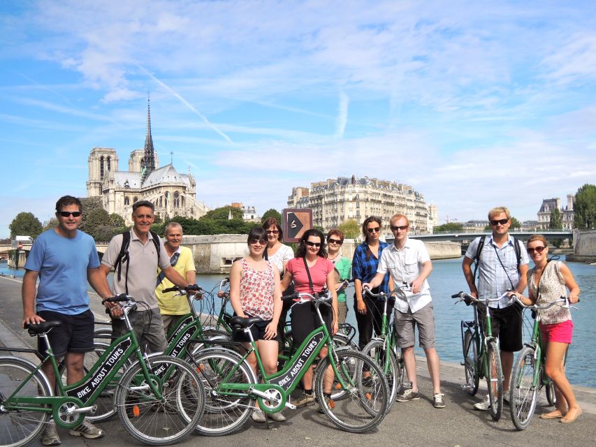 Paris: Famous Monuments Cycling Tour - Tour Highlights