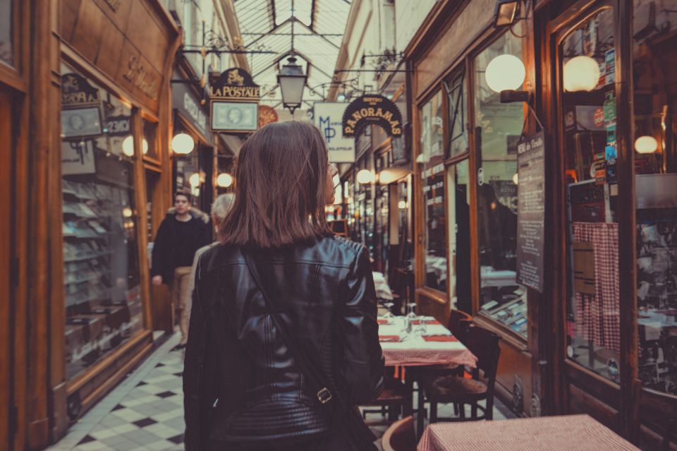 Paris: Insta-Perfect Walk With a Local - Experience Highlights