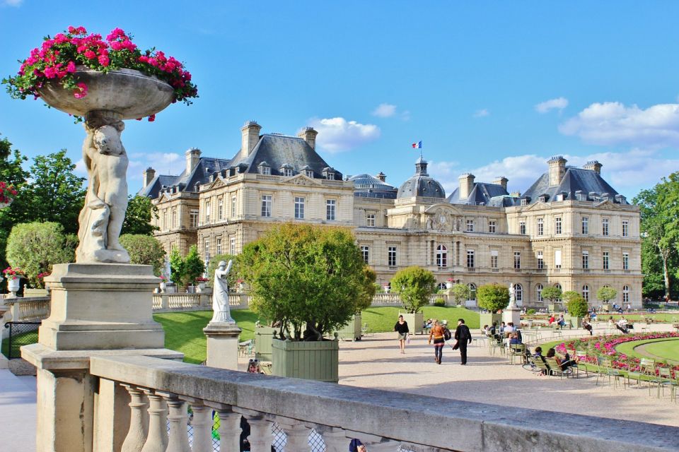Paris: Latin Quarter Walking Tour With Local Guide - Pricing and Booking