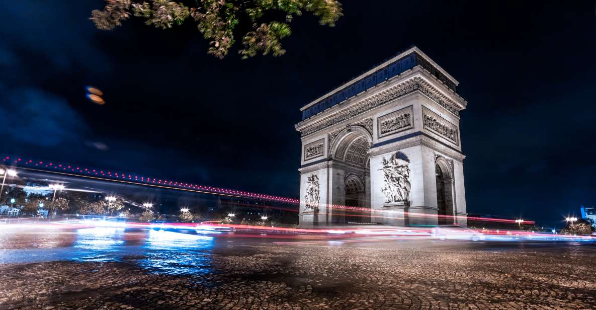 Paris: Panoramic Night Tour With Audio Guide and Host - Experience Highlights