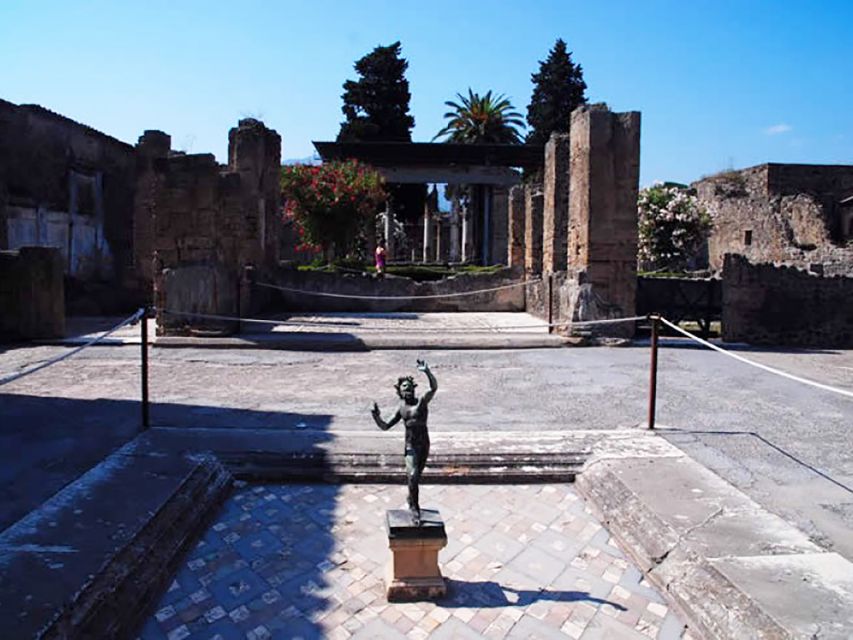 Pompeii: The Daily Life of Ancient Pompeii Private Tour - Tour Highlights