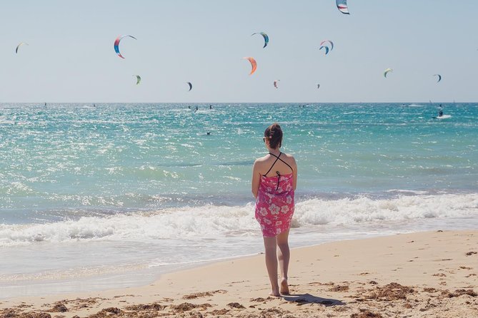 Private Photo Session With a Local Photographer in Estepona - End Point Information