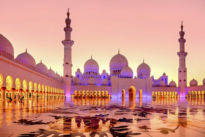 Private Romantic Tour In Abu Dhabi - Pricing and Group Size
