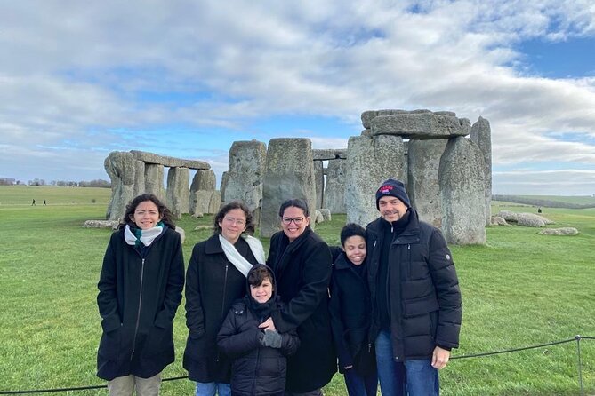 Private Transfer From Southampton to London via Stonehenge - Stonehenge Stopover Information