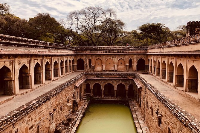 Private Walking Tour: South Delhi Heritage Including Qutub Minar and Mehrauli Archaeological Park - Cancellation Policy