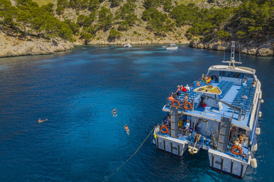 Puerto Pollença: Ferry to Formentor Beach - Experience Highlights and Activities