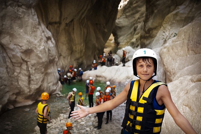 Rafting at Koprulu Canyon With Zipline Incl. Lunch F/Alanya - Ziplining Experience Overview