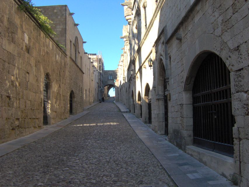 Rhodes Town: Private Walking Tour With a Licensed Guide - Customer Experience