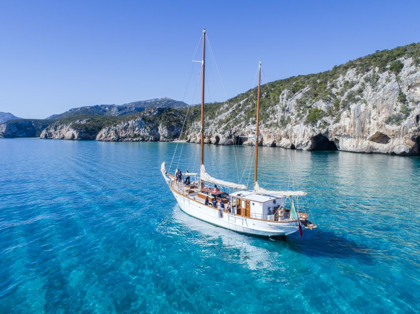 Sailing Ship Tour Around the Coast in Exclusive - Tour Duration and Highlights