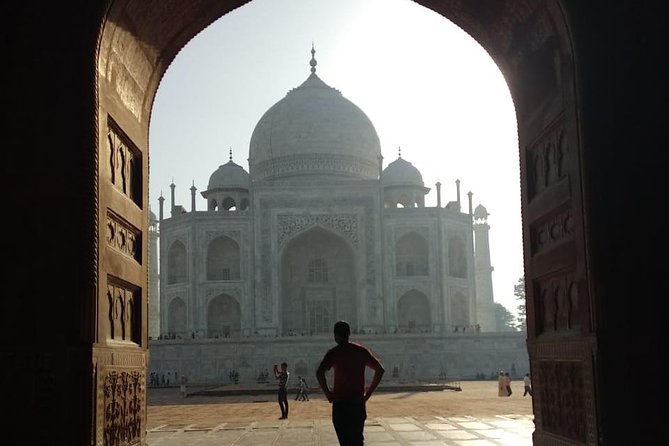 Same Day Delhi Agra Delhi Tour by Private Car - Private Car Benefits