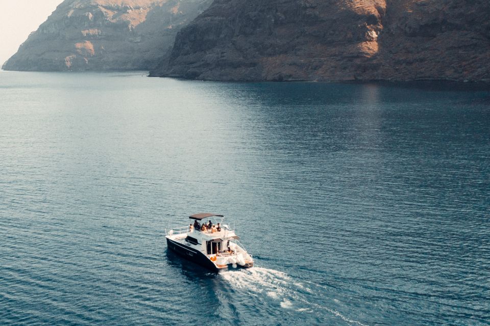 Santorini: Caldera Private Power Catamaran Cruise - Customer Reviews