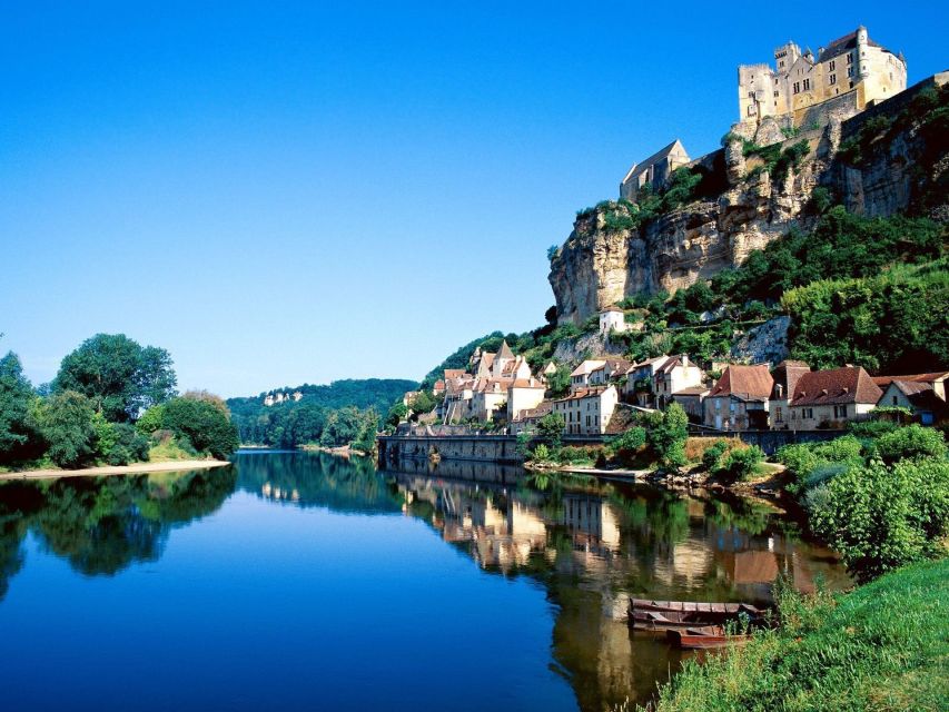 Sarlat-la-Canéda: Cave and Castle Private Tour - Prehistoric Techniques