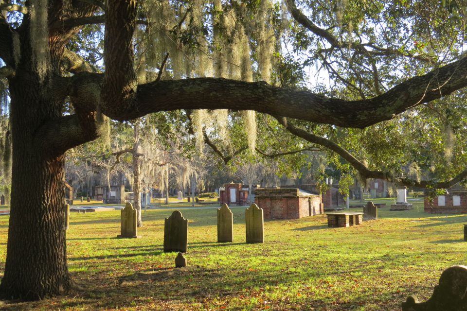 Savannah: Self-Guided Ghost Walking Audio Tour - Discover Ghostly Tales of Savannah