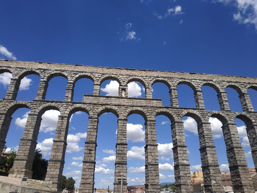 Segovia: Guided Walking Tour With Alcázar Entry - Booking Information