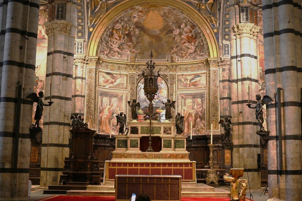 Siena Walking Tour With Cathedral and Crypt & Museum Option - Experience