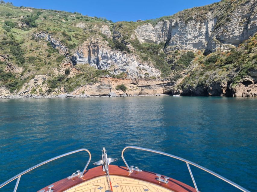 Sorrento/Positano: Capri Island RIB Boat Tour With Drinks - Tour Highlights